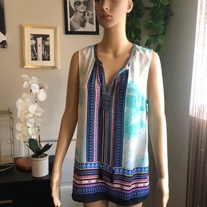 Daniel Rainn Top for sale! In great condition!